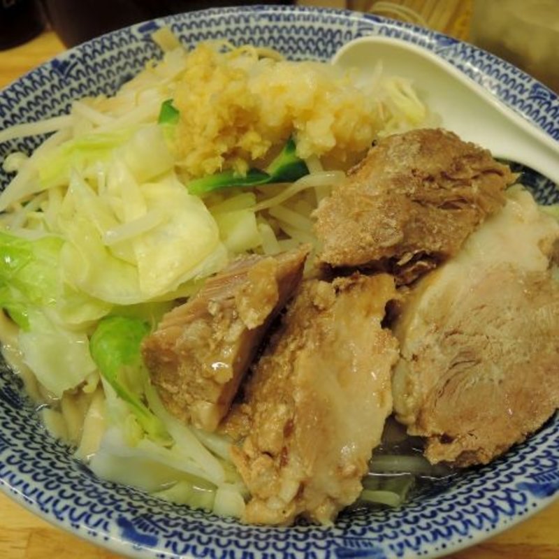 らーめん（にんにく＆生姜）太麺中盛（300g）(らーめん きじとら )