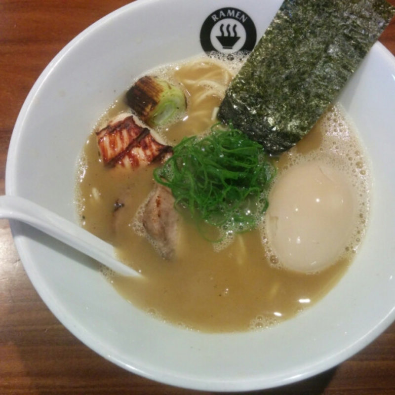 軍鶏と鰆の白湯らーめん(RAMEN GOTTSU)