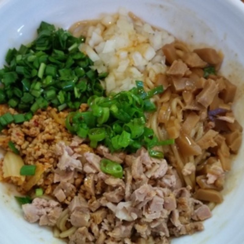 味噌和え麺(らーめん つけ麺 大前田)