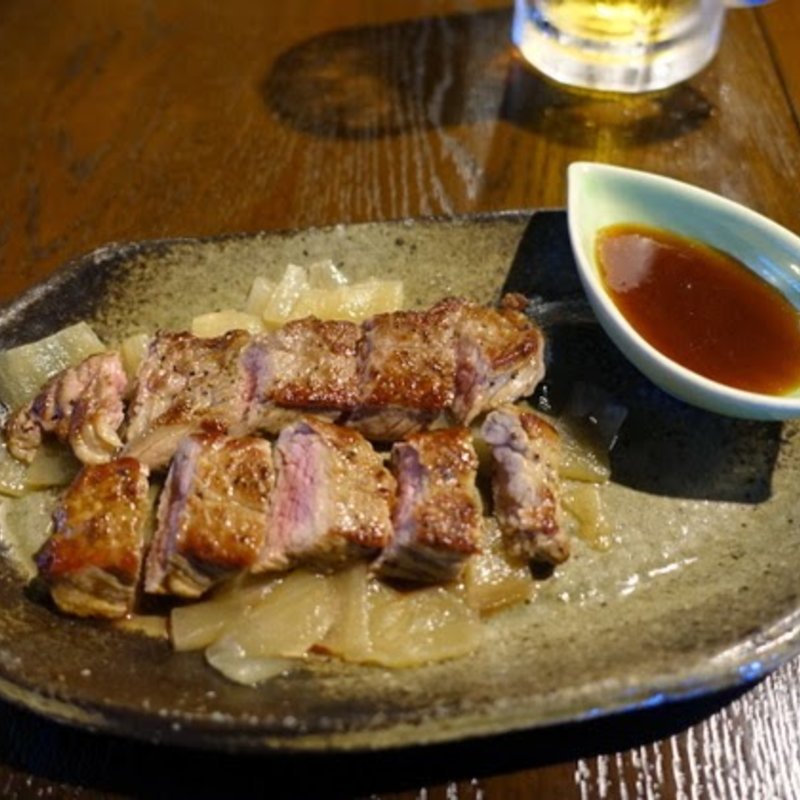 皿盛りステーキ(ラーメン やま吉 那須本店 )