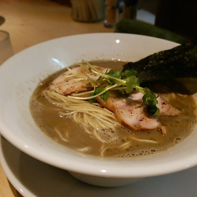 煮干しそば(ラーメン リュウグウジョウ （Ramen RyuGuJo）)