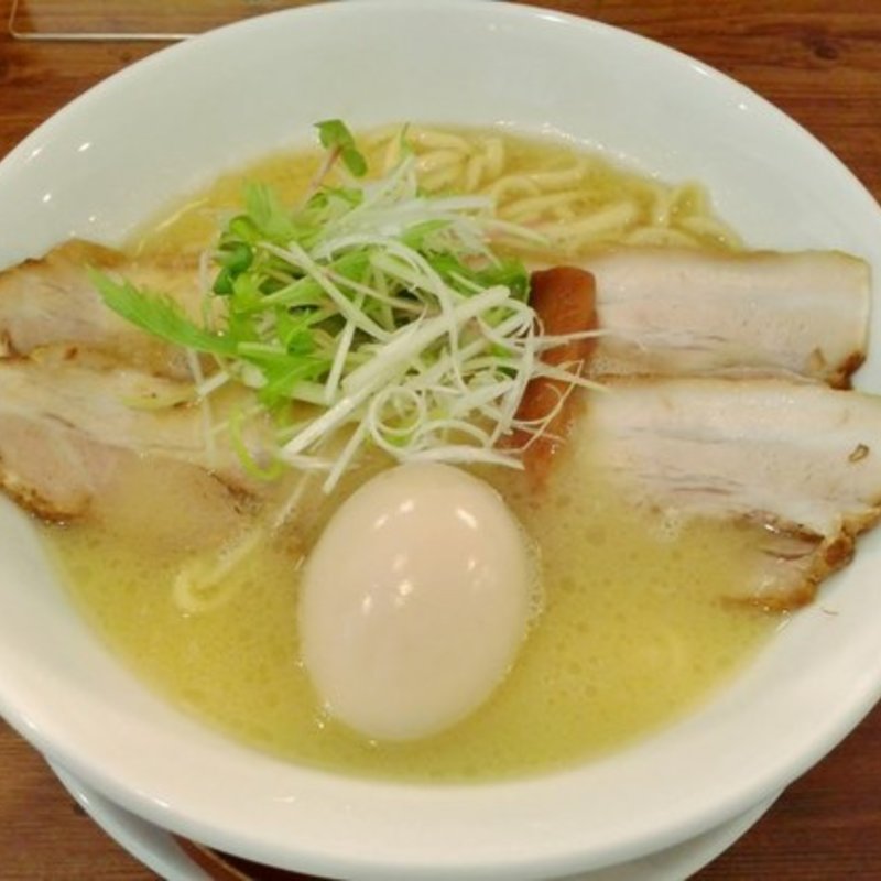 ﾛｹｷﾁ特製らーめん(ラーメン ロケットキッチン )