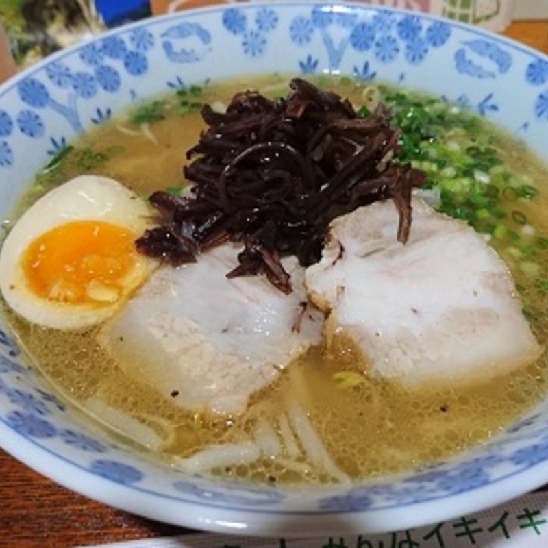 明星ラーメン(ラーメン・カフェ 明星 （ラーメンカフェ ミョウジョウ）)