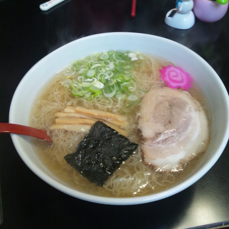 塩ラーメン大盛り(らーめん○美 春鶴 （まるみしゅんかく）)