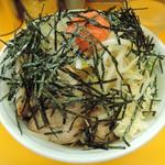 ラーメン（ニンニク、ヤサイ）＋明太子汁なし