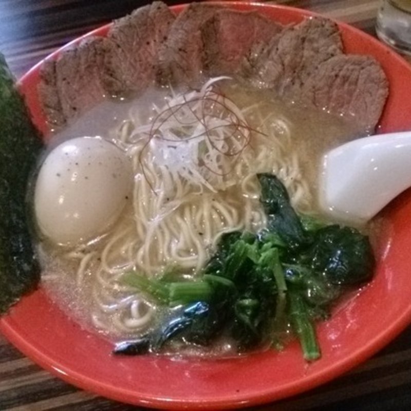 らーめん(ラーメンダイニングJingu （RAMEN DINING JinGu）)