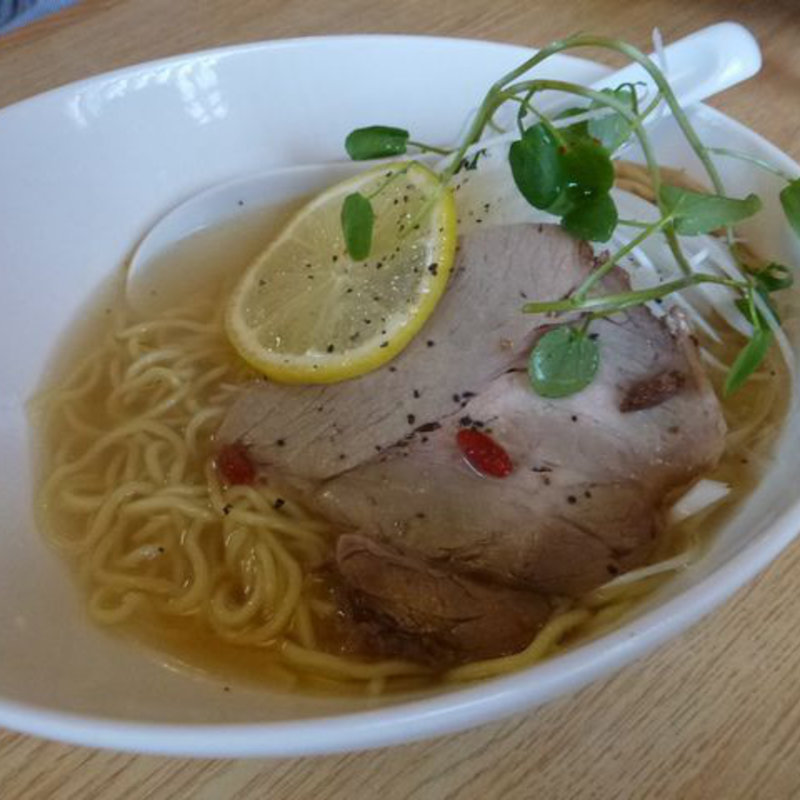 お洒落な塩らーめん(ラーメンとカレーのお店 こんの音更店)