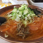 辛みラーメン味噌味