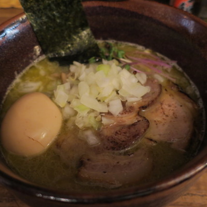 普通の飯野さんのラーメン(ラーメン酒場 晴江戸（パレード）)