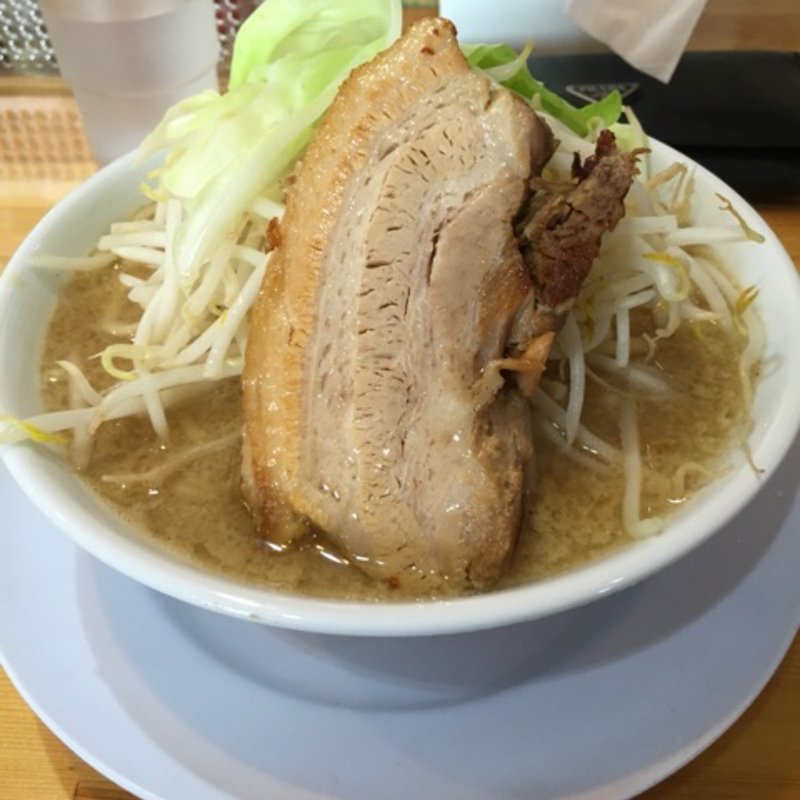 男味噌 大盛(らーめんまるはち )