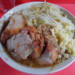ぶたラーメン（ニンニク、ヤサイ）