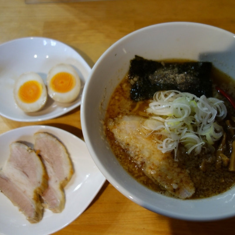 冷やしうどん(らーめん処 一凛)