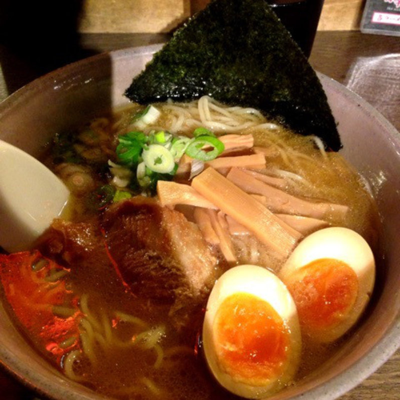 白たまり醤油ラーメン（1日限定30食(らーめん初代 らーめん共和国店)