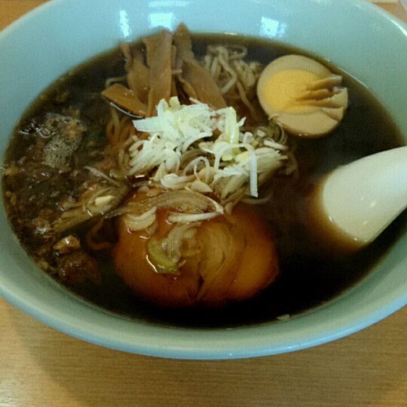 しょうゆラーメン(らーめん参客)