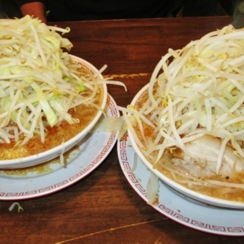 醤油豚骨(ラーメン太一商店)