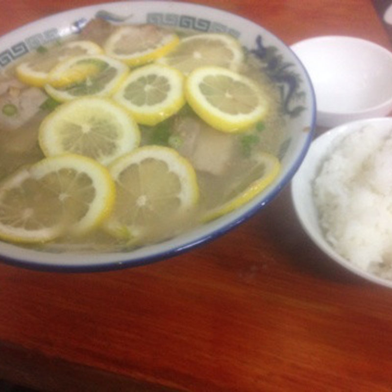 レモンラーメンとライスのセット（ラーメンパスポートメニュー）(ラーメン太郎 )