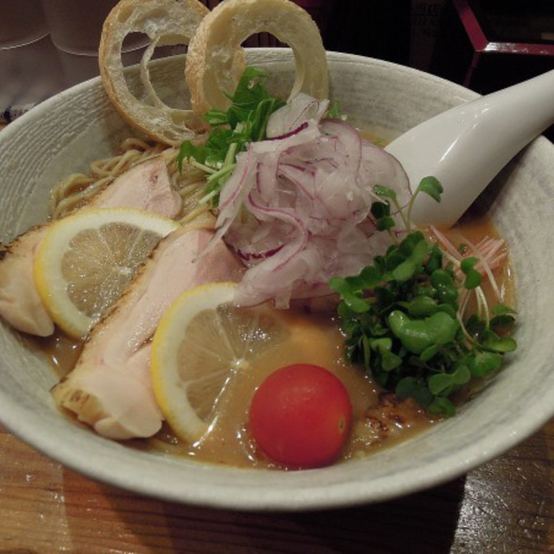かたい細麺好きの冷やしみるきぃ節醤油らーめん(らーめん専門 和海 （なごみ）)
