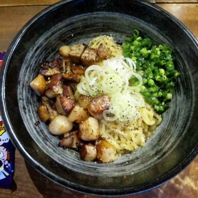  まぜそば(うまい棒付)(極濃豚骨 らーめん小僧)