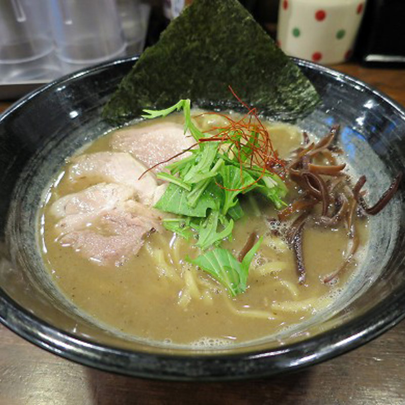 魚×豚骨らーめん 無限麺(極濃豚骨 らーめん小僧)