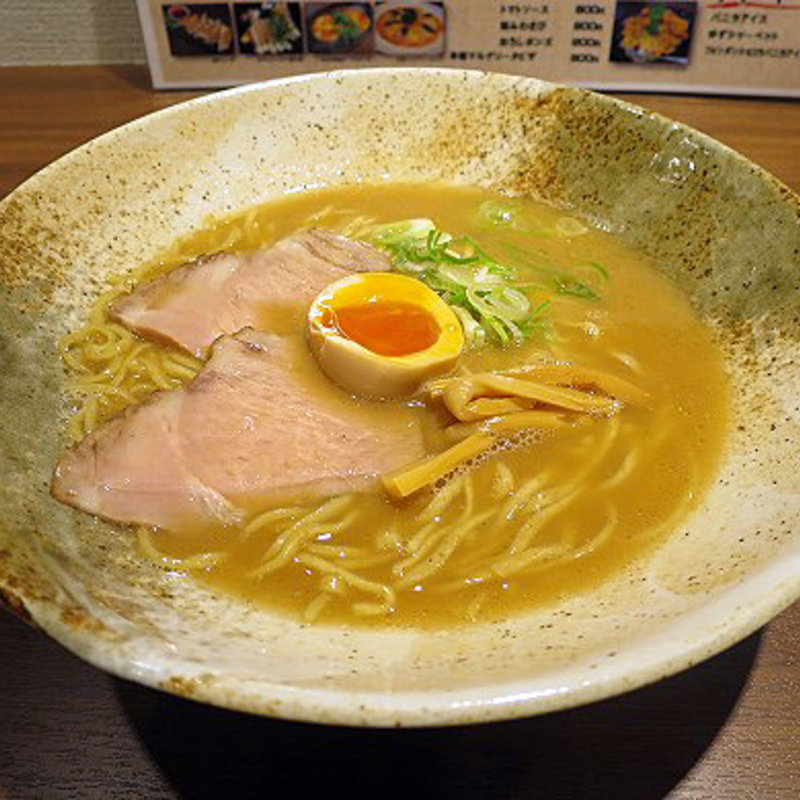 ばかまじめラーメン(ラーメン居酒屋 ばかまじめ)