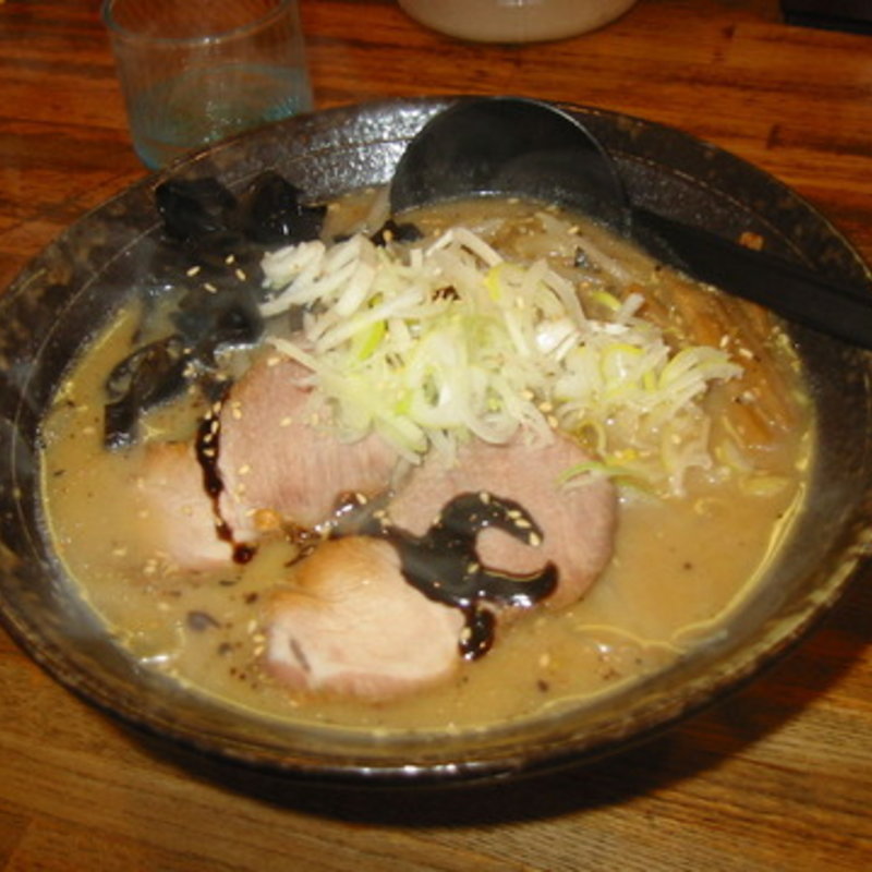 焦がし味噌らーめん大盛り(らーめん巌窟王)