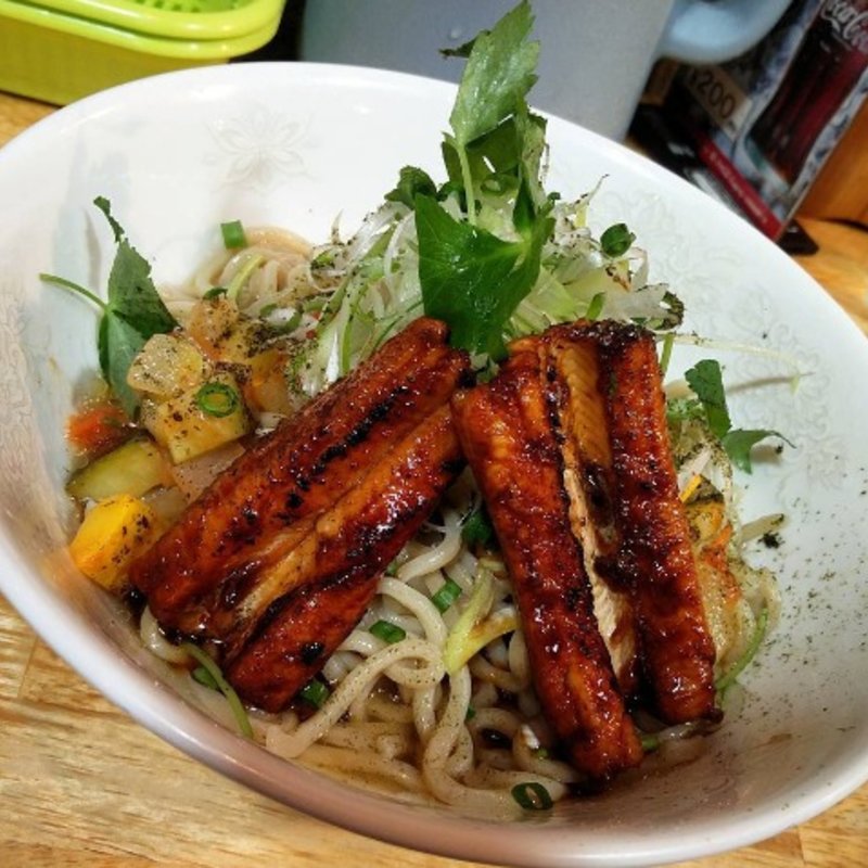 穴子と夏野菜のまぜそば(市川ラーメン組合コラボ限定)(ラーメン新天地  )