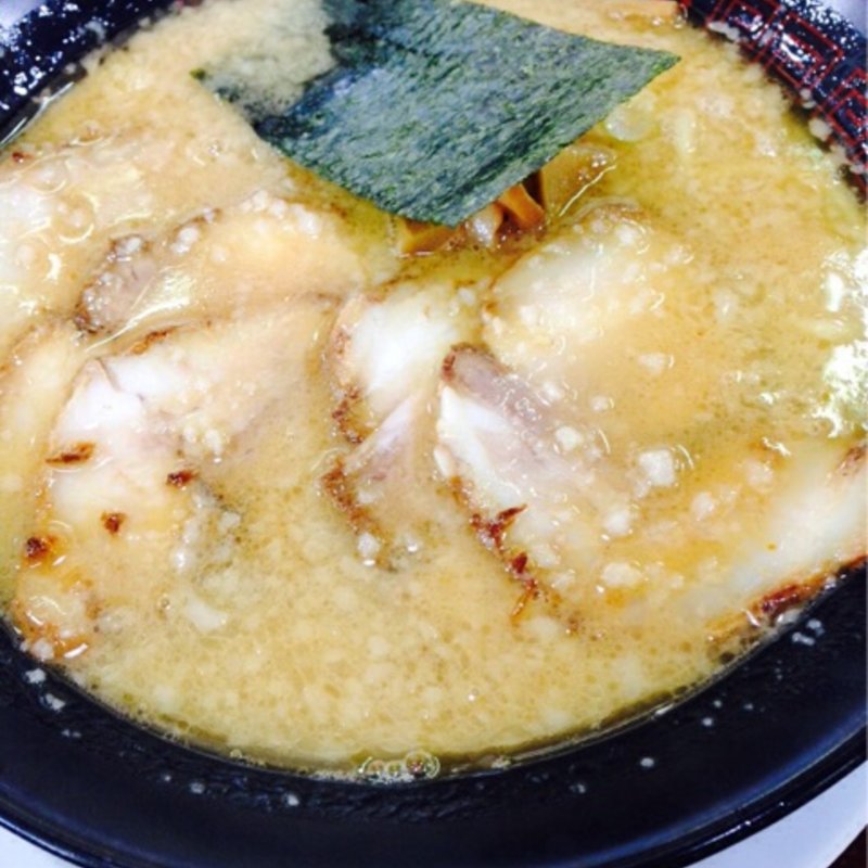 とんこつラーメン(らーめん昭和屋 )