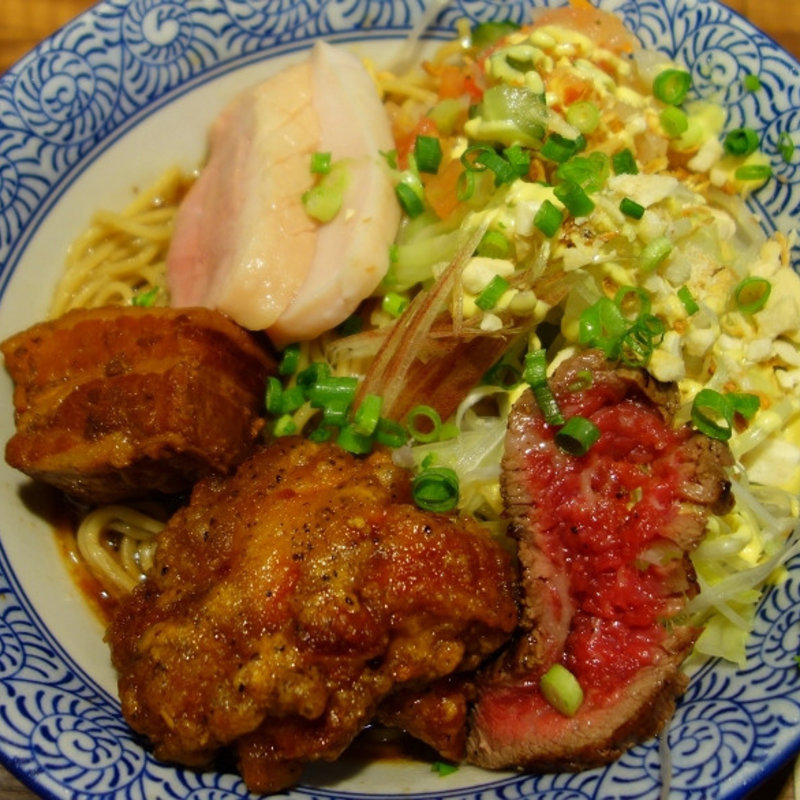 （限定）冷やし肉そば(ラーメン燈郎)