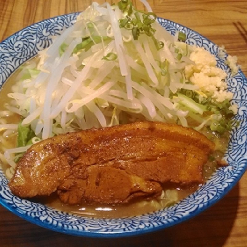 燈郎らーめん中盛(ラーメン燈郎)