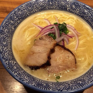 鮭のベジポタラーメン(ラーメン燈郎)