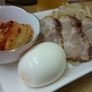 おつまみセット(ラーメン酒場　麺屋こくまる)