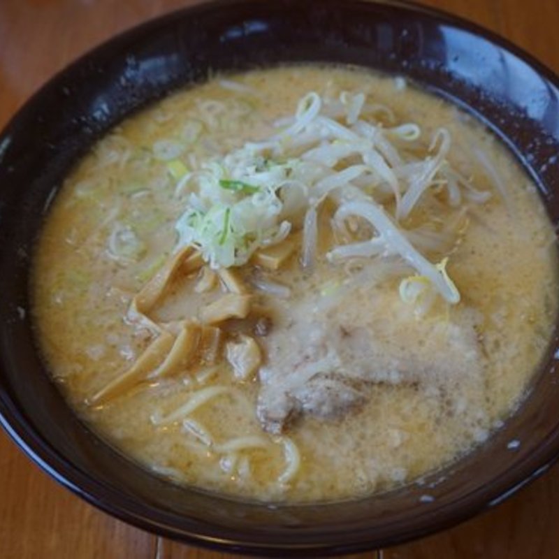 濃厚味噌らーめん(ラーメン食堂 ホームラン)