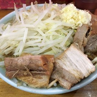 チャーシューメン（ニンニク）(ラーメン髭 （らーめんひげ）)