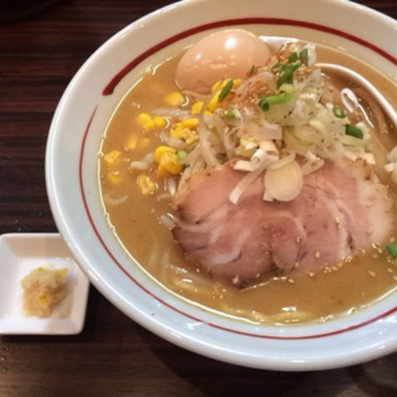 味玉味噌らー麺(らー麺 あけどや )