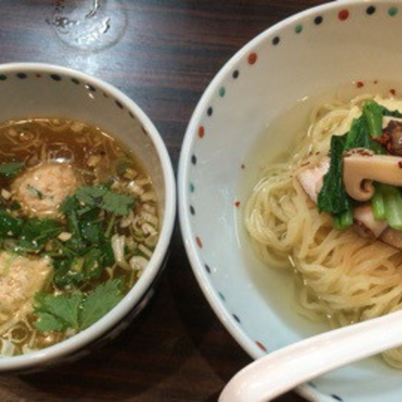 松茸白だしつけ麺(夏麺第6弾)(らー麺 あけどや )