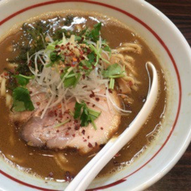 濃厚赤だし貝ポタージュ麺(らー麺 あけどや )
