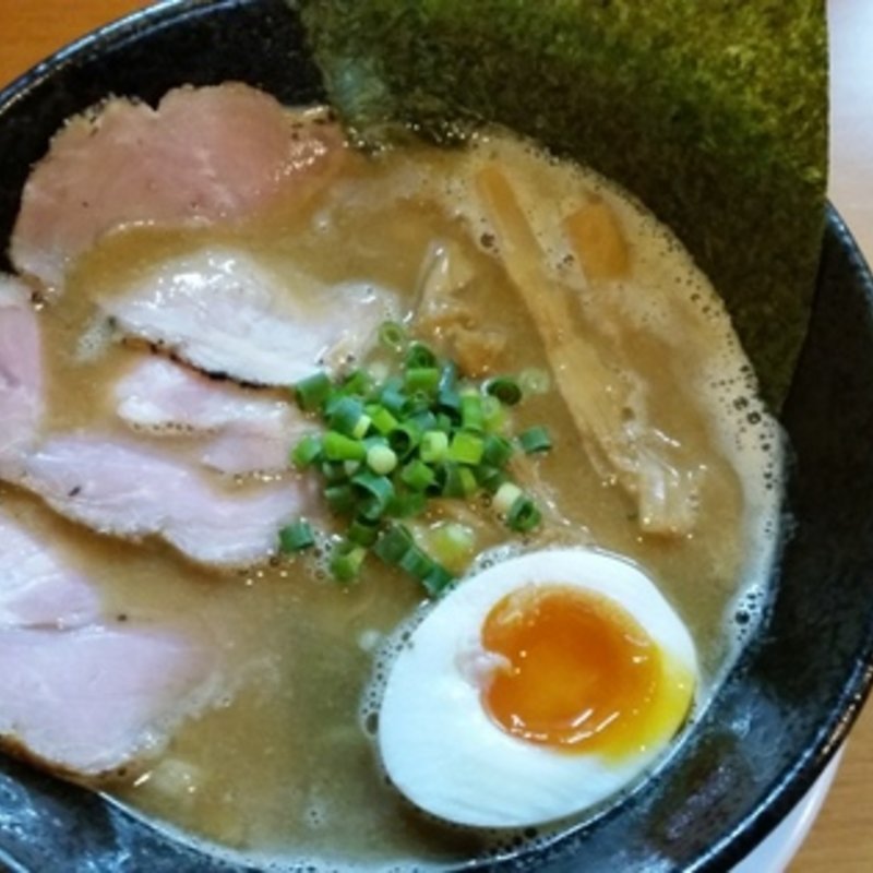 魚鶏豚骨ラーメン(ラー麺 陽はまた昇る )