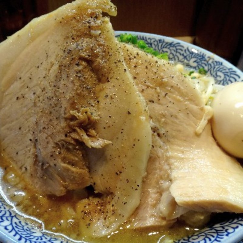 背脂らーめん(らー麺土俵　鶴嶺峰 （カクレイホウ）)