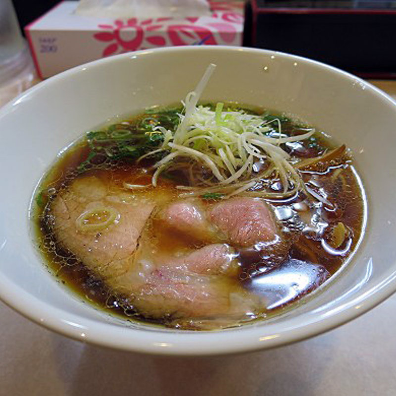 しょうゆらあー麺(らぁ～麺 SHOU )