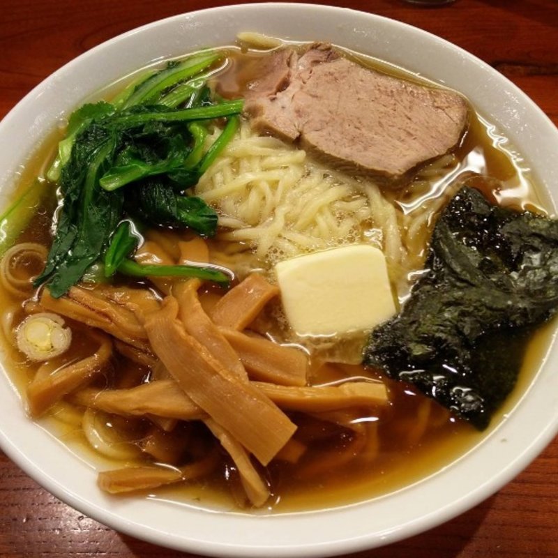 らあめん+バター (らあめん　満来 （まんらい）)