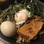 まかない油そば　全部のせ(らぁめん・つけめん　豚火 )