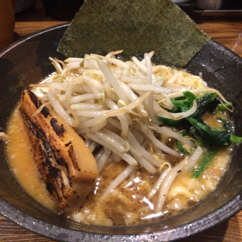豚火ラーメン　醤油(らぁめん・つけめん　豚火 )