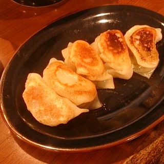 手作り餃子（5個）(らあめん寸八 （ずんぱち）)