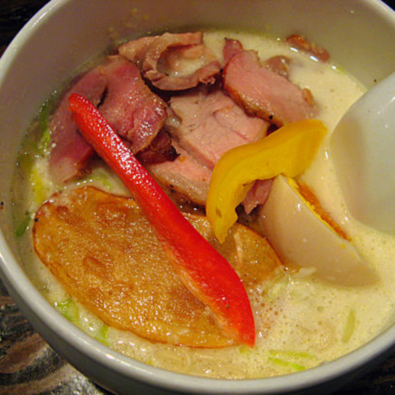 しおチーズラーメン　ベーコンのせ(らぁめん紺屋 （こうや）)