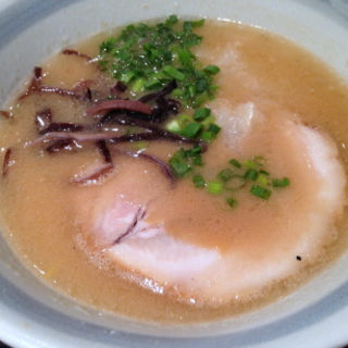 W魚介豚骨醤油(らぁめん銀波露 江別本店 （ぎんぱろう）)