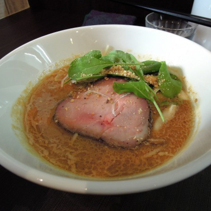 味噌らぁ麺(らぁ麺 こむぎ )