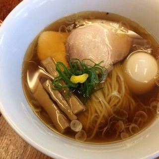 ニボっちゃん＋味玉(らぁ麺屋 飯田商店)