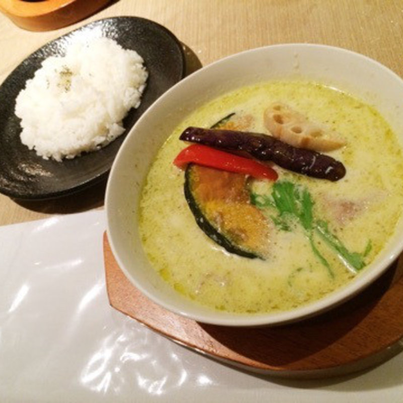 豆乳のグリーンカレー(ライオンハート)