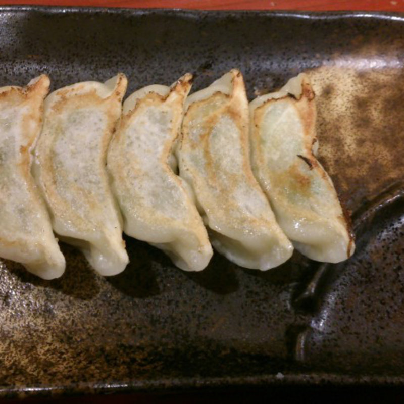 好評！特製餃子(麺房 昭和呈)