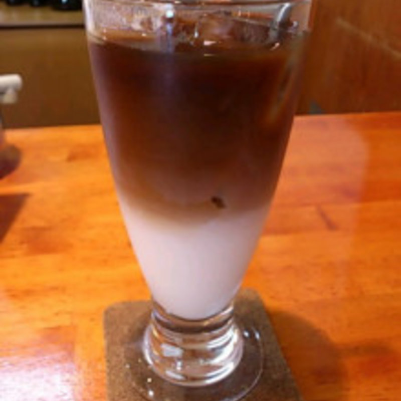 アイスオレ(ROUND CAFE)